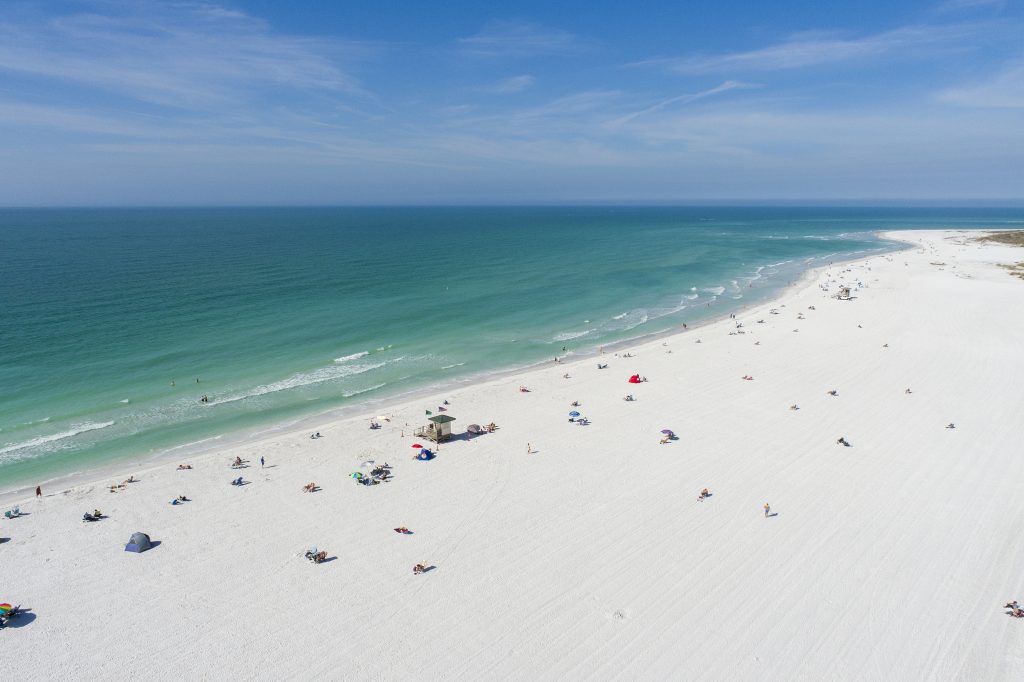 161_S_POLK_DR_LR_008 - Longboat Key Vacation Rentals Siesta Beach